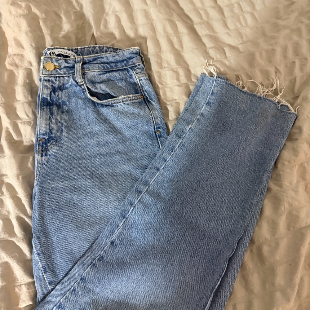 Zara Light Blue Denim Jeans